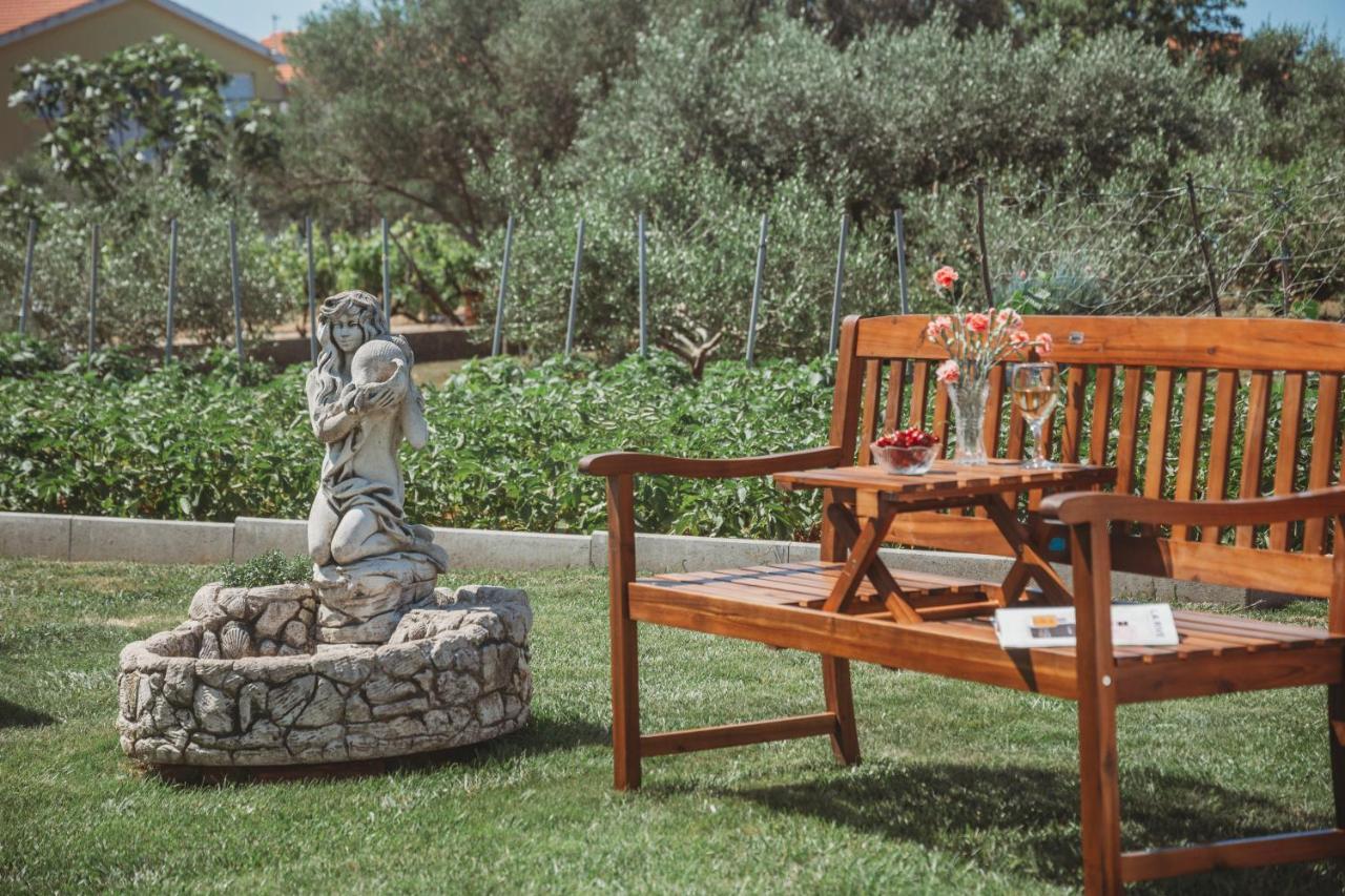 Apartman Neli Vir Dış mekan fotoğraf
